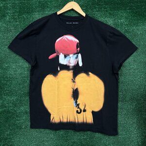 Billie Eilish T-shirt in size Large